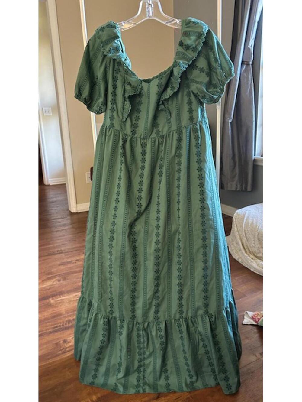 Green Embroidered Puff Sleeve Maxi Dress Ruffle Detail Large